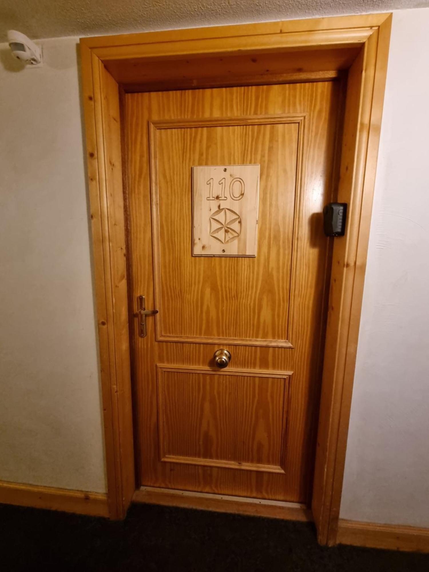 Appartement T2-5 Couchages L'Ecrin Des Orres 1800 Les Orres Luaran gambar