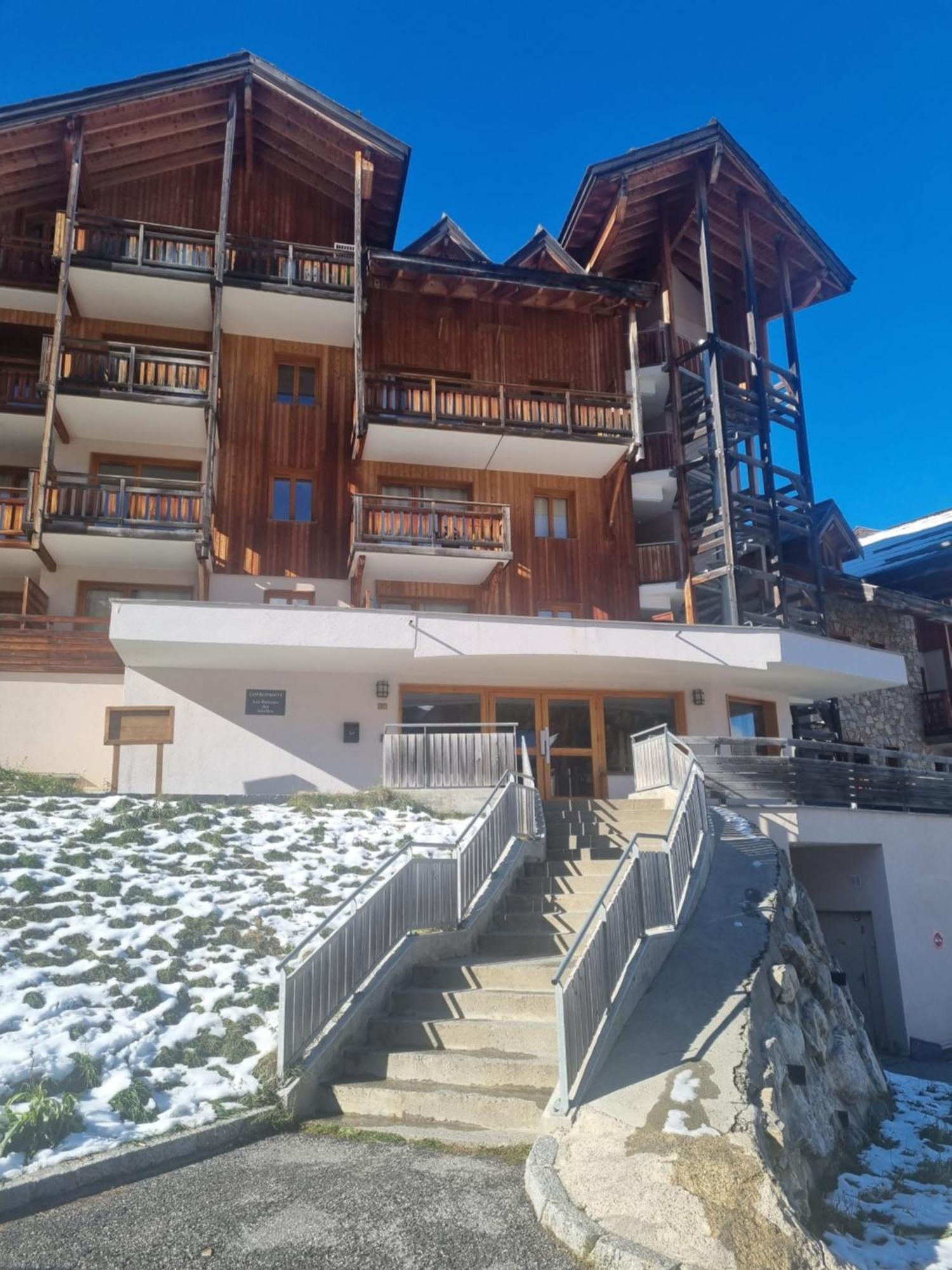Appartement T2-5 Couchages L'Ecrin Des Orres 1800 Les Orres Luaran gambar